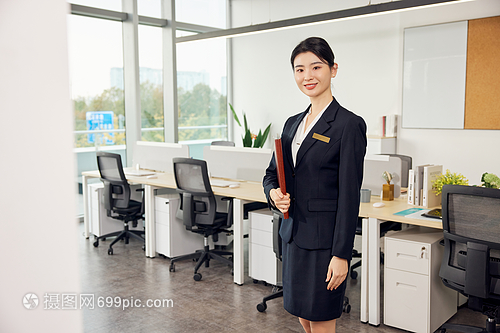 數(shù)字化時代女性房產(chǎn)中介銷售形象與網(wǎng)絡(luò)技術(shù)開發(fā)的融合之道