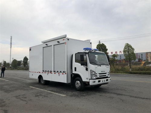 專業保障，高效救援 五十鈴器材裝備救險車與消防器材裝備車的全面解析